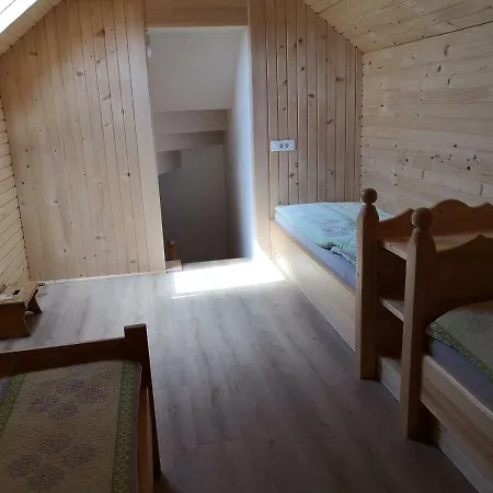 Trebusak Laze v Tuhinju