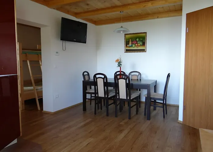 Trebusak Laze v Tuhinju